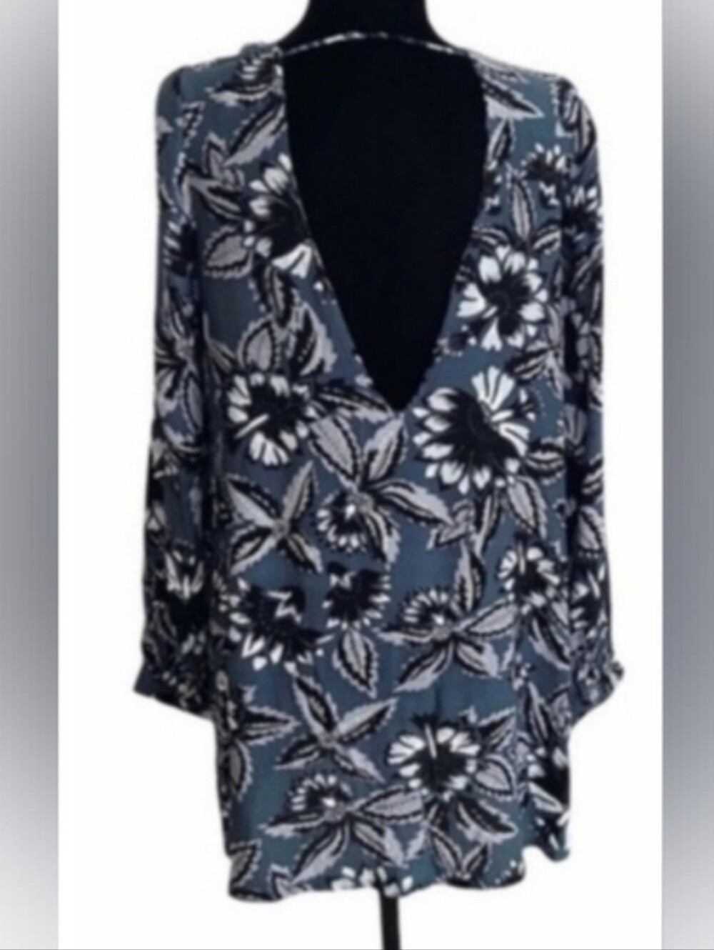 Bundle of 2 Floral Print Mini- Dresses Faithfull & Flynn Skye ■ Size 4 & Size S - Picture 3 of 11